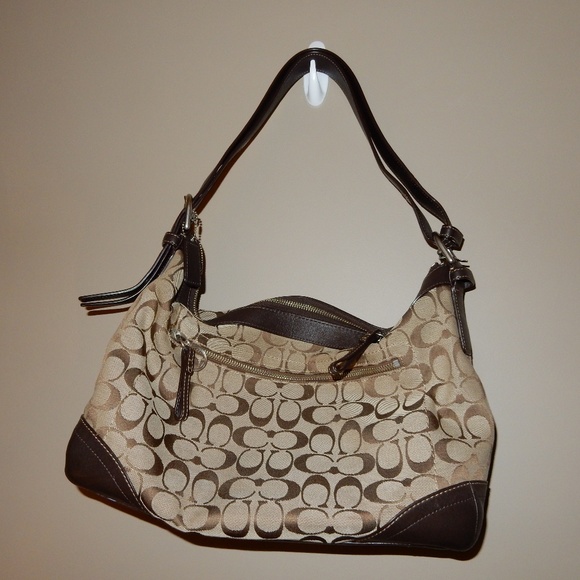 Coach Hobo style Signature fabric purse - Picture 1 of 9